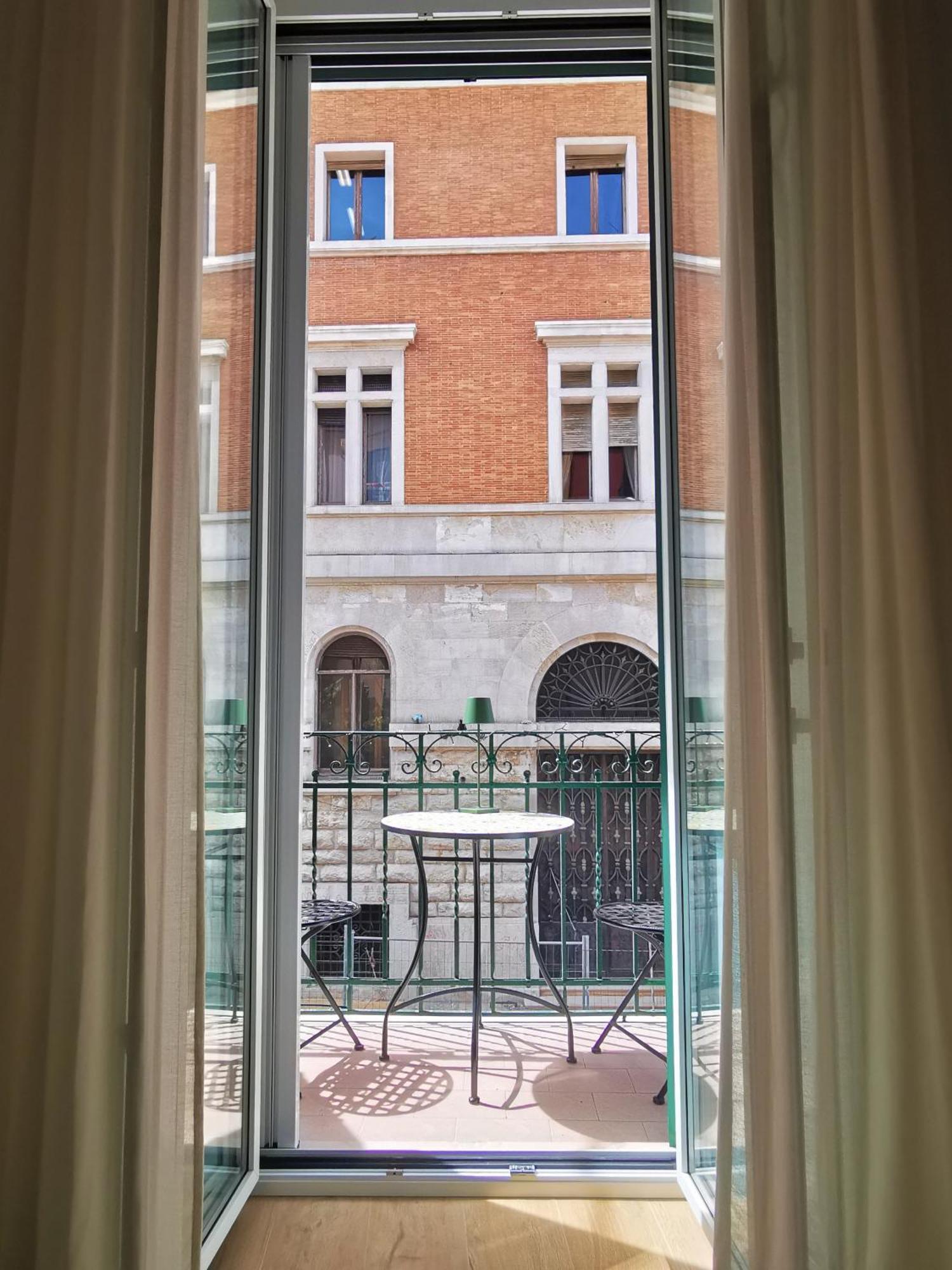 Cattaro 65 - Flexible Check-In Apartments Bari Zewnętrze zdjęcie